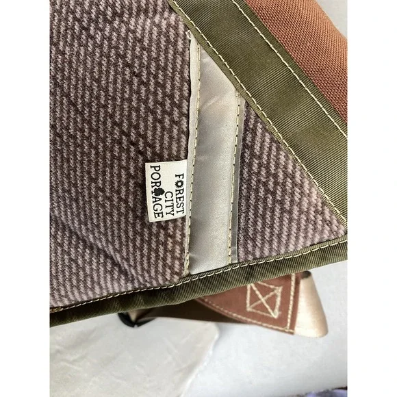 Forest‎ City Portage Messenger Bag Handmade Quality Durable Green & Brown - Picture 16 of 16